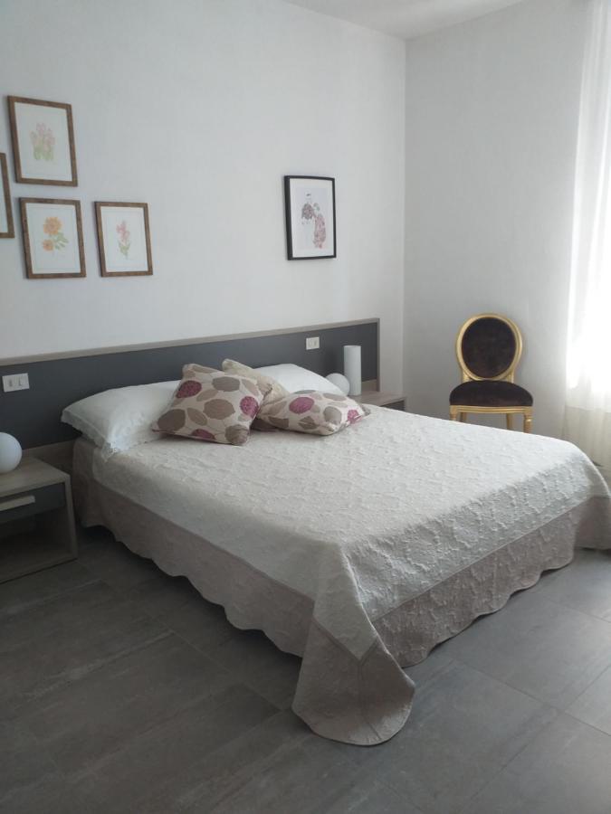 Locanda Roma Sleep & Food Donoratico Extérieur photo
